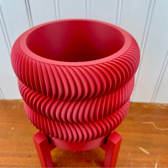 The Maro Planter Pot, Flower Pot, Indoor Planter w/ Drainage Tray - Picture 3 of 8